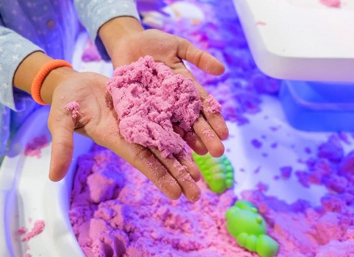 How To Clean Kinetic Sand