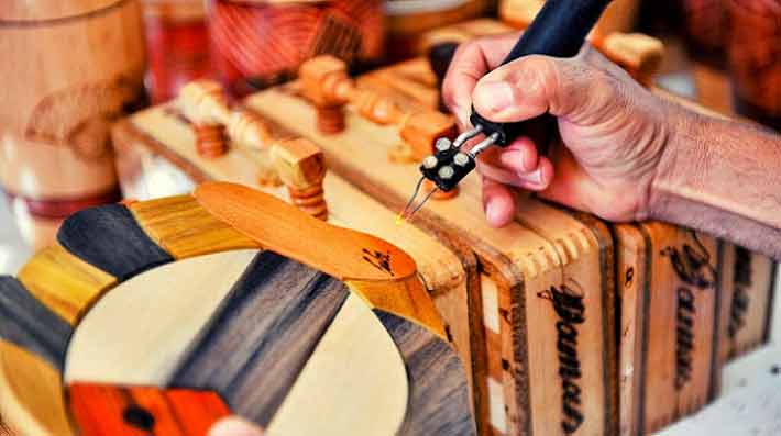 The 14 Best Wood Burning Tools & Pyrography Pens