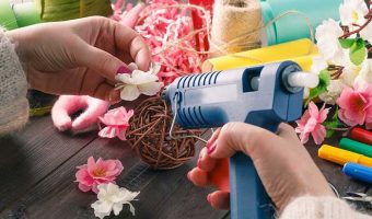 The 12 Best Glue Gun For Crafts Reviews [UPDATED]