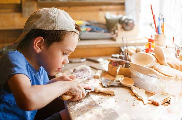 Safety Tips For Wood Whittling