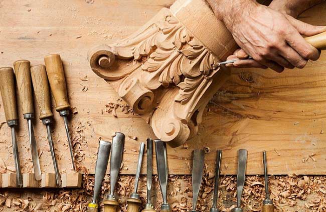 Whittling vs Wood Carving