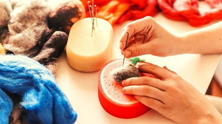 How to Use Needle Felting Tool