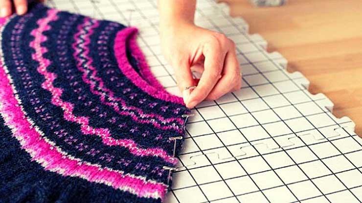 What Is a Blocking Mat for Knitting